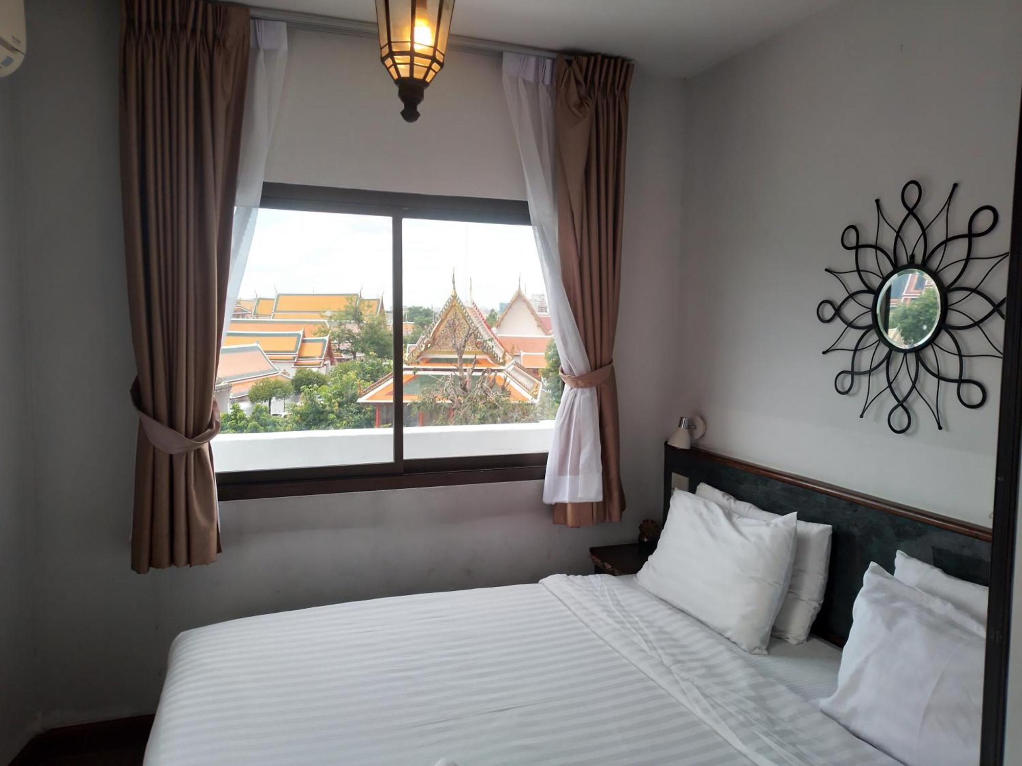 Hotel Chetuphon Gate Bangkok Exterior foto